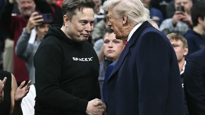 Trump îl caută cu testul poligraf pe cel ce a spus că prietenul Musk primește informații militare - Foto: Profimedia Images (imagine cu rol ilustrativ)