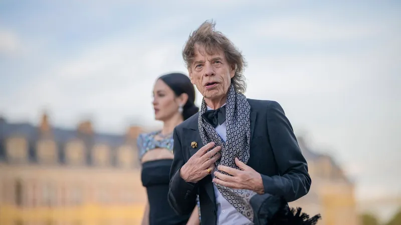 Mick Jagger consideră că celor 8 copii ai săi le ajung 500 mil. $. Vrea să-și doneze restul averii - Foto: Profimedia Images