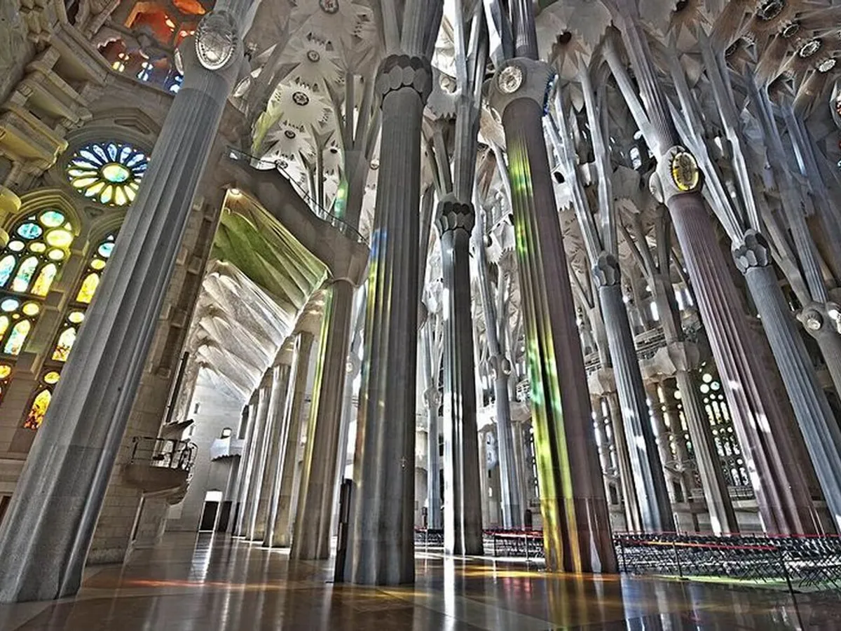 Care este clădirea care va fi gata la 144 de ani după ce a început construcţia - Foto: Wikimedia/Sagrada Família (oficial)/CC BY-SA 3.0