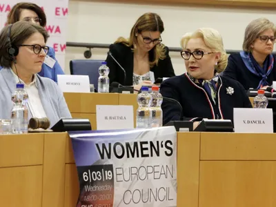 Premierul Dăncilă, la o dezbatere despre rolul femeii Foto: Guv.ro