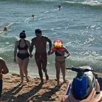 Două surori, salvate în ultima clipă de la înec, la Eforie Nord. Avertismentul salvamarilor, ignorat - Foto: Facebook/ Salvamar Eforie Nord