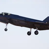 Avioanele F-35 și F-22 ale SUA zboară spre Iran să intre în război. Costă 350.000.000$ bucata9 - Foto: Profimedia Images (cu rol ilustrativ)