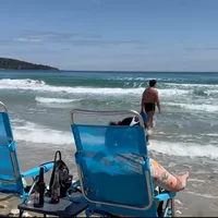 Românii au făcut baie în Marea Egee Foto: captură video Facebook/ Forum Thassos