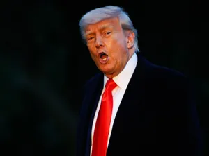 Donald Trump se întoarce de la Clubul Naţional de Golf Virginia, cu Marine One - Foto: Profimedia Images