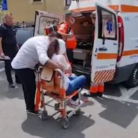 O femeie a fost tăiată pe față cu un cutter de fostul concubin în sala de judecată Foto: spynews