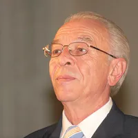 Ca președinte al Curții de Conturi, Nicolae Văcăroiu a arătat că PNDL a fost o enormă risipă de bani publici