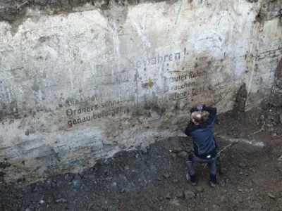 Un buncăr necunoscut anterior a fost descoperit sub situl Krupp din Essen - Foto:  Sebastian Senczek/Essen City Archaeology