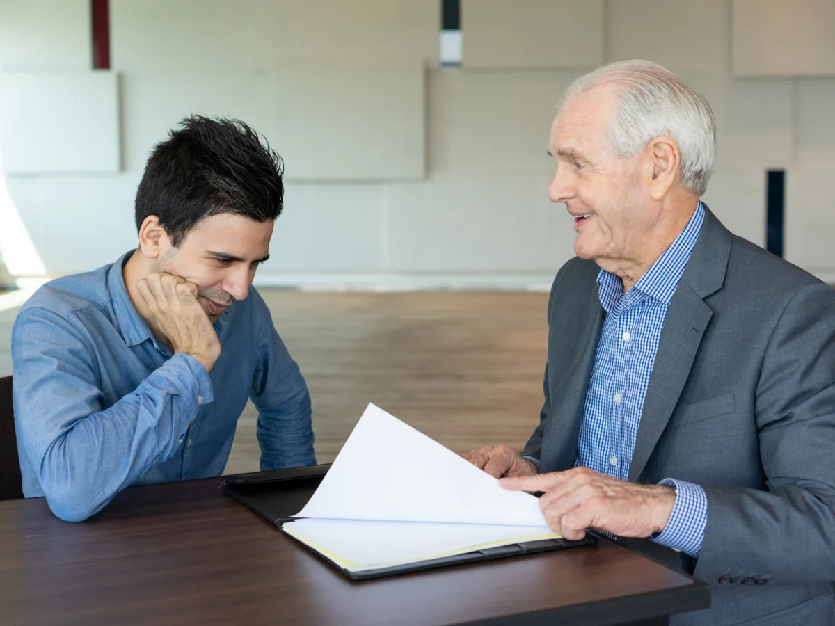 Pensionar cu avocat Foto: Freepik (rol ilustrativ)