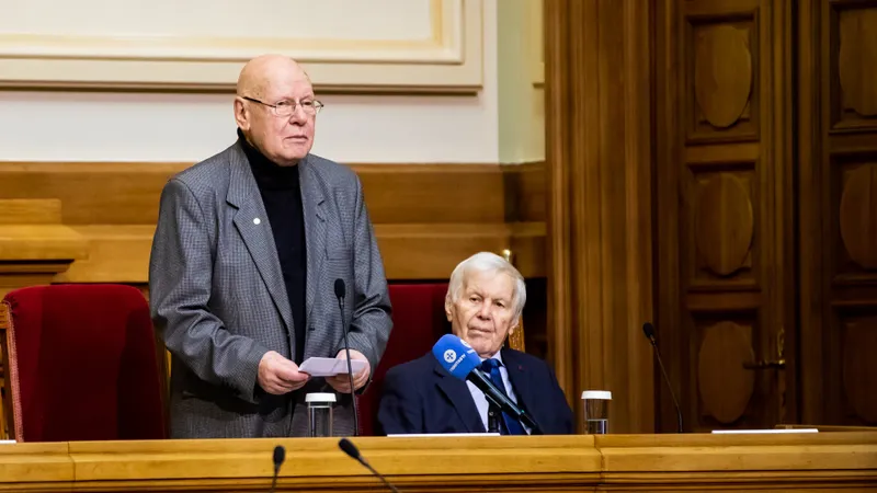 Mircea Florescu, Agenția de știri „Basilica“ a Patriarhiei Române