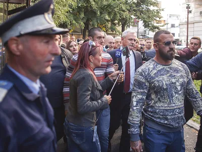 PAZĂ  Liviu Dragnea, păzit de interlopi la  Înalta Curte de  Casație și Justiție pe  3 octombrie 2017 - Foto: INQUAM PHOTOS/ Octav Ganea