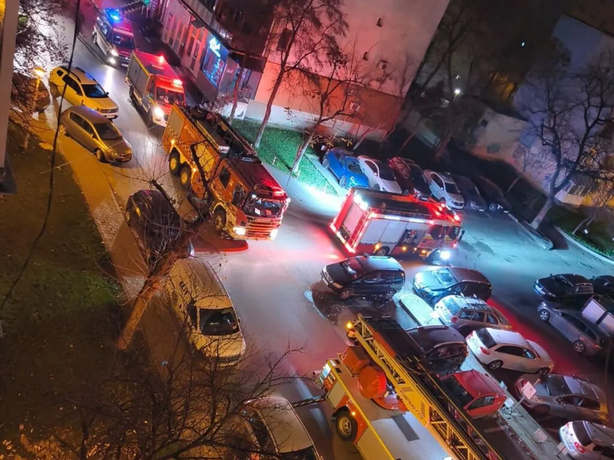 Un apartament dintr-un bloc din Iași a sărit în aer din cauza unei butelii - Foto: ziaruldeiasi.ro