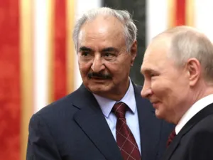 Marea gafă din Benghazi: Cum a reușit aliatul lui Putin din Libia să umilească Uniunea Europeană