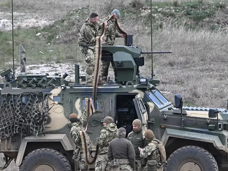 Orban, prietenul lui Putin, a primit din Turcia vehicule blindate Gidran. Cu cine se va lupta? - Foto: Profimedia Images (imagine cu rol ilustrativ)