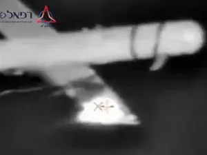 Războiul dronelor: Israel a folosit în premieră „Magen Or”, o armă laser ca în filmele SF - Foto: captură video