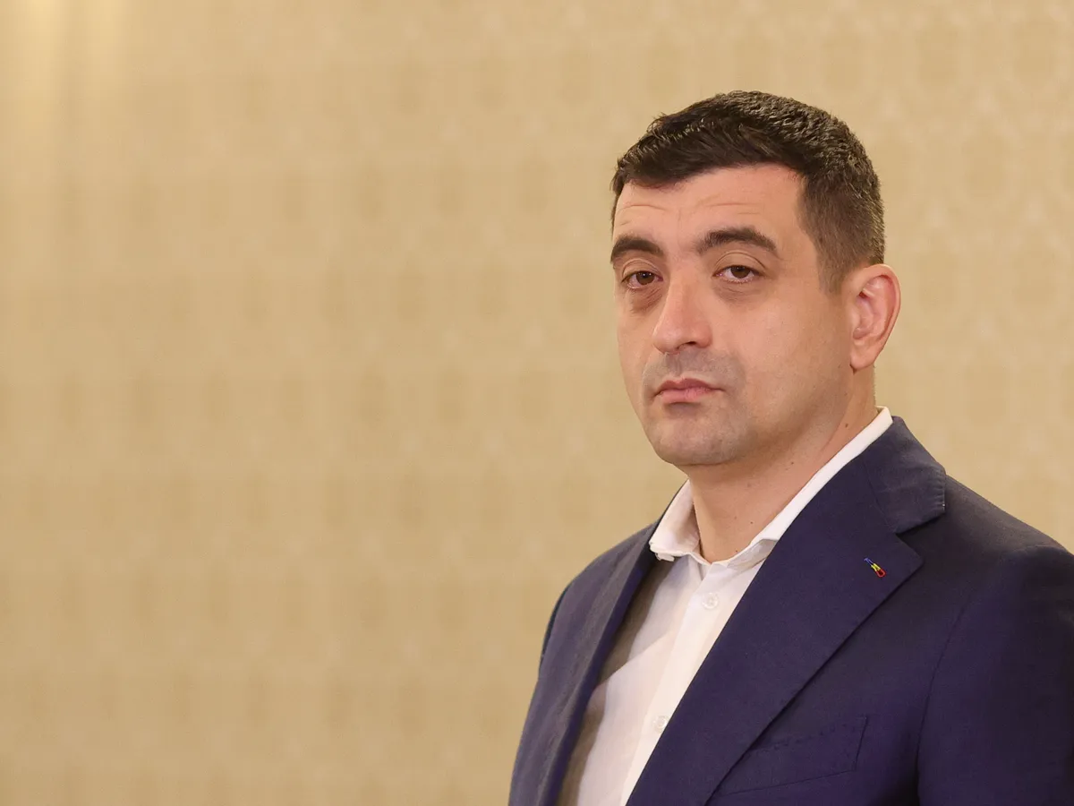 Nicușor Dan și Simion - Foto: INQUAM PHOTOS / Octav Ganea