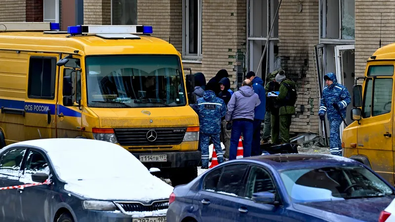 Doi suspecţi au fost reţinuţi pentru asasinarea generalului Igor Kirillov şi a asistentului acestuia - Foto: Profimedia Images