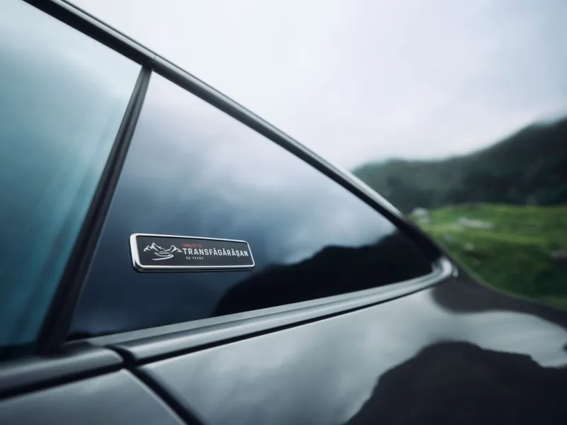 Primul Porsche 911 „Tribute to Transfăgărășan”, cumpărat de un român. Preț, peste 200.000 € - Foto: Porsche