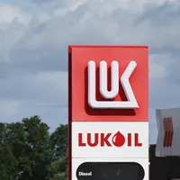 Ucraina respinge acuzaţia de „şantaj” a Ungariei privind oprirea tranzitului de ţiţei de la Lukoil  Foto: Profimedia Images(imagine cu rol ilustrativ)