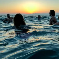 Ce trebuie să faceți ca să evitați riscul înecului (imagine cu rol ilustrativ)-Foto: swimming society