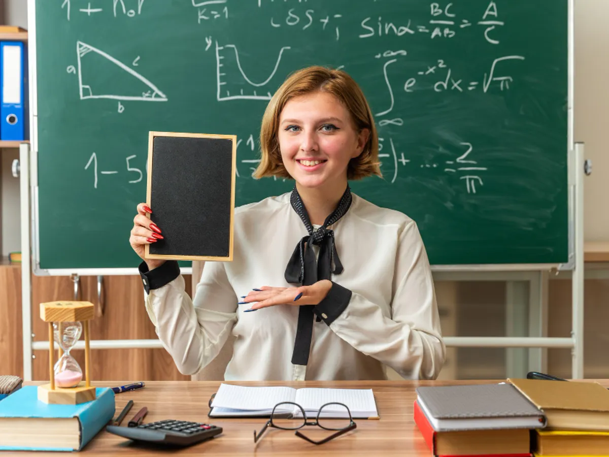 Legea salarizării. Sporuri de 15% pentru profesorii care predau la mai multe clase