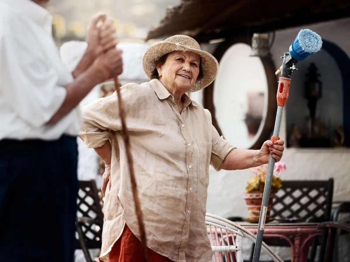 1.500€ bonus la pensie pentru românii din Spania. Care pensionari iau bani în plus în decembrie în România?