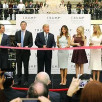 Donald Trump, alături de soție, copii și ginere/FOTO: Getty
