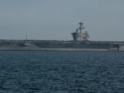 Portavionul nuclear USS George Washington înfruntă nave chineze în Pacific. Ce arsenal are -  Foto: profimediaimages.ro