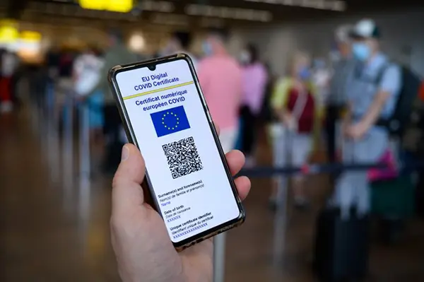 Turcia, Macedonia și Ucraina se alătură sistemului UE de certificate Covid/FOTO: guide2uganda.ug