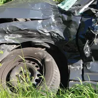 Un șofer în vârstă de 42 de ani, în timp ce conducea un autoturism pe aleea de acces din curtea Mănăstirii Cernica, a acroşat două persoane - Foto: PxHere