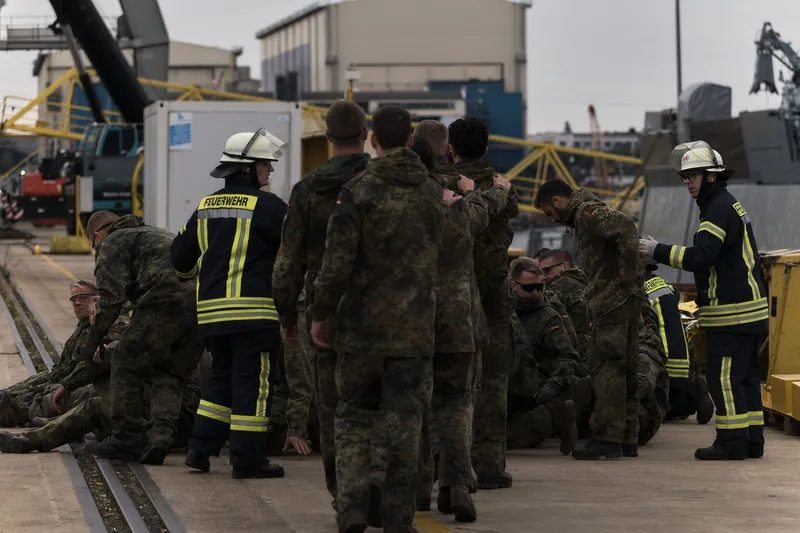 Exercițiu militar numit Red Storm Bravo a avut loc în Hamburg - Foto: Profimedia Images