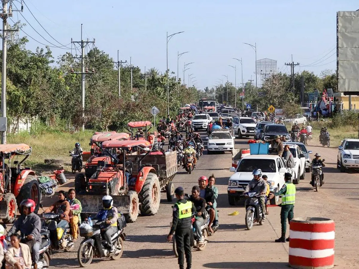 Locuitori evacuați în urma confruntărilor de la granița dintre Cambodgia și Thailanda - Foto: Profimedia Images