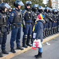 Controverse la proteste: Jandarmeria Română dezminte acuzațiile privind intimidarea prin legitimare: FOTO - Profimedia(imagine cu rol ilustrativ)