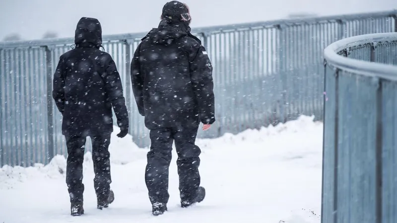 VREMEA Un val de aer polar lovește România! Temperaturile scad puternic: vom avea și -20 grade - Foto: Profimedia Images/ Imagine cu caracter ilustrativ