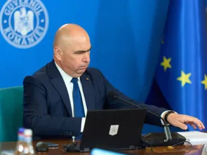 Ilie Bolojan, conducând prima şedinţă a guvernului său - Foto: Profimedia Images