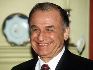 Foto: Ion Iliescu avea o pensie consistentă de la statul român Sursa: Profimedia Images