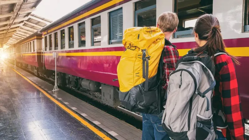 Românii care vor putea călătorii gratis în Europa. Ce trebuie să facă pentru a se înscrie în program - Foto: Profimedia / imagine rol ilustrativ