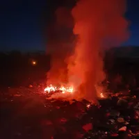 Zeci de focuri cu anvelope, în jurul Bucureștiului / Foto: Garda Naţională de Mediu, Facebook