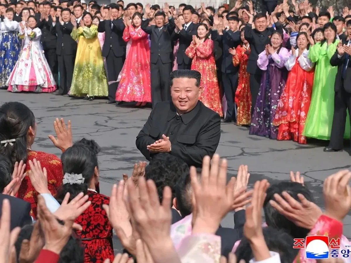 Dictatorul Kim Jong Un a fost ovaționat frenetic la alegerile pentru Adunarea Supremă a Poporului - Foto: Profimedia Images