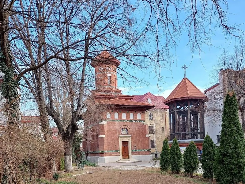 Cea mai mică catedrală din lume se află în România - Foto: Facebook/Catedrala greco-catolică „Sfântul Vasile cel Mare” - cu rol ilustrativ