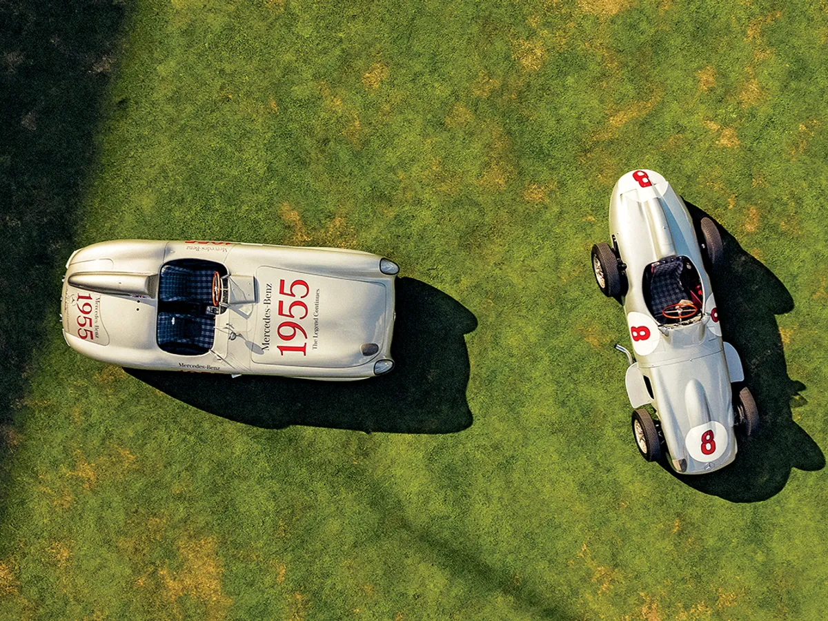 FARMECUL VINTAGE Mercedes-Benz W 196 S și W 196 R au fost printre mașinile care au participat la cursa de coastă