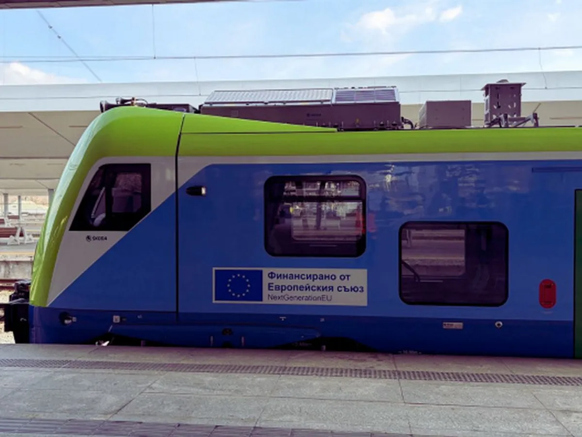 Automotor Skoda EMU în Bulgaria - Foto: novinite.com