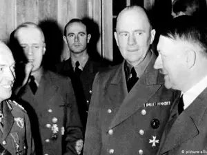 Ion Antonescu primit de Adolf Hitler