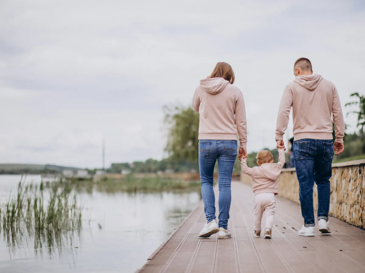 Familie - Foto: Freepik (Imagine cu rol ilustrativ)