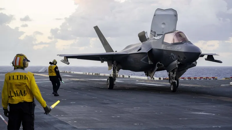 Avionul F-35 - Foto: Profimedia images