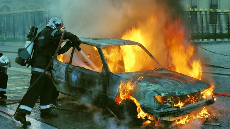 De ce iau foc mașinile din senin? Ce depinde de noi? Un inginer auto din Iași explică - Foto: Pexels/David Henry