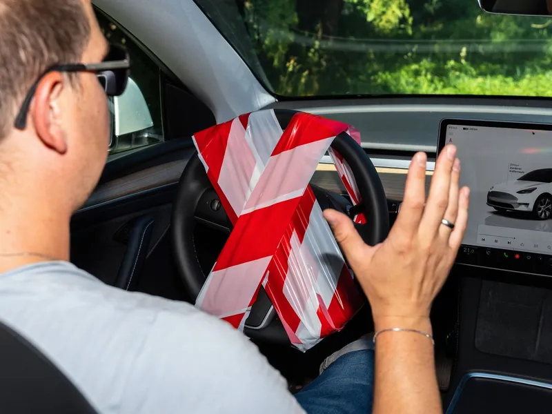 Veste proastă, pentru Elon Musk! Tesla, despăgubiri de 329.000.000 $ pentru un accident „Autopilot” - Foto: Profimedia Images (Imagine cu rol ilustrativ)