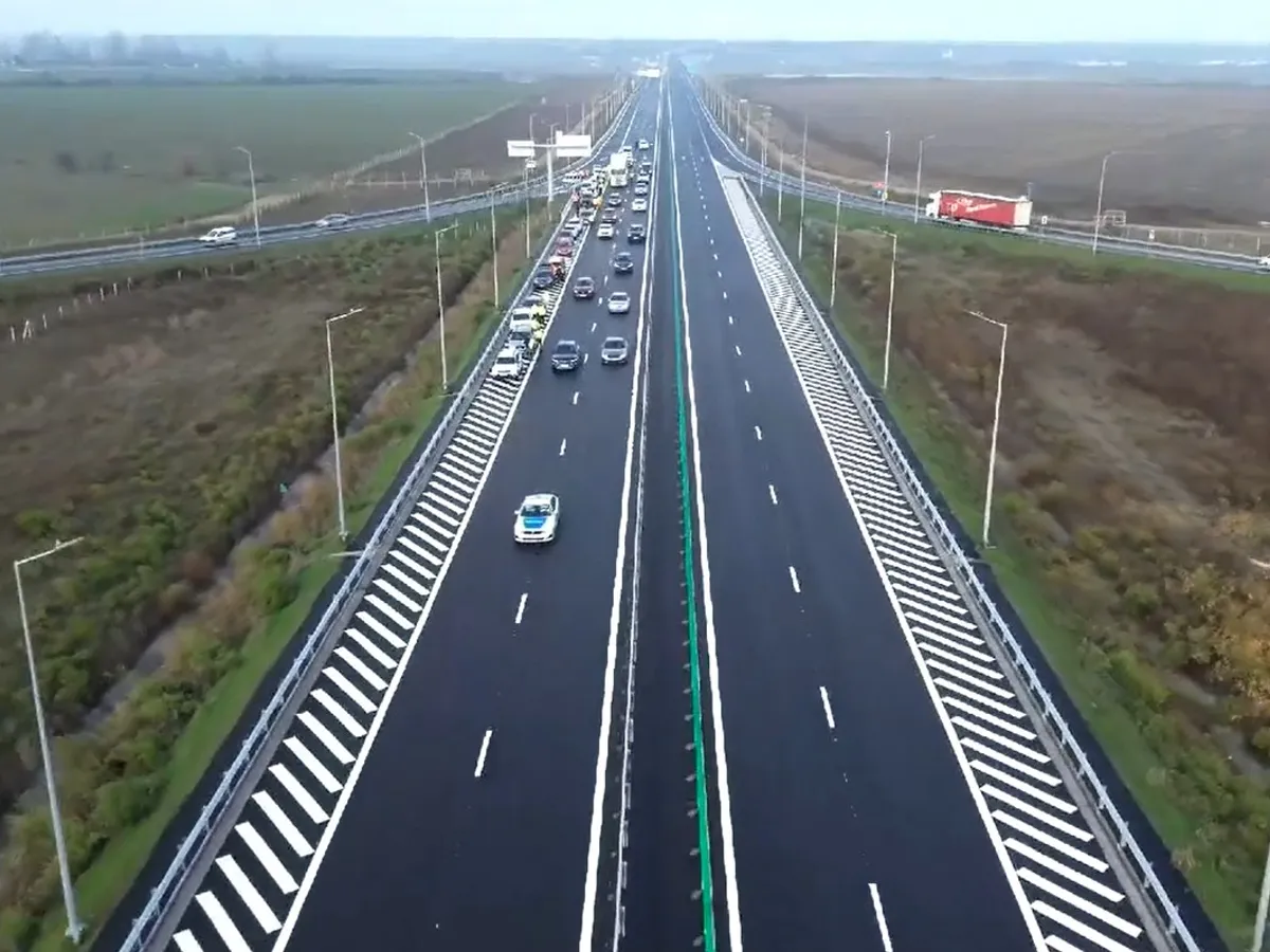 A fost deschis traficul și pe Lotului 3 Pietroasele -Municipiul Buzău al A7 - Foto: captură video