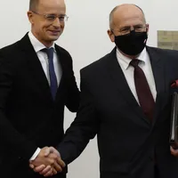 sursă polishnewa