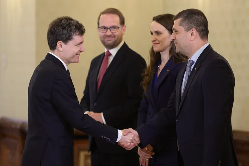 Negocieri la Cotroceni &icirc;ntre Nicușor dan și lideri politici - Foto: INQUAM PHOTOS / Octav Ganea