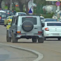 Fiul lui Rădoi e șeicul străzilor la 18 ani. - Foto: cancan.ro